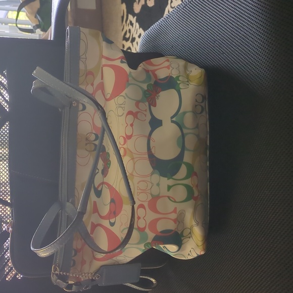 Women's coach purse - Picture 2 of 13